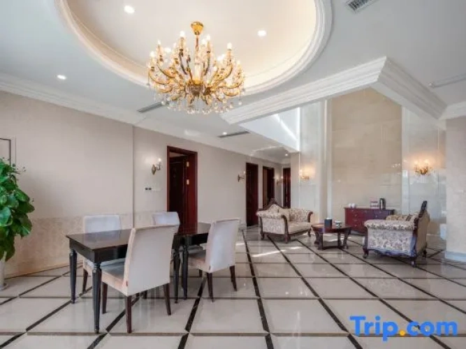 2 Bedrooms Quadruple Suite