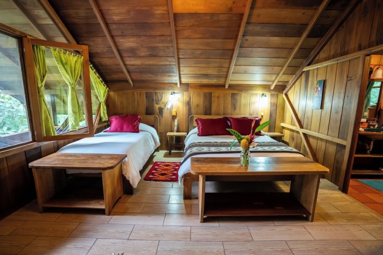 Deluxe Suite with balcony