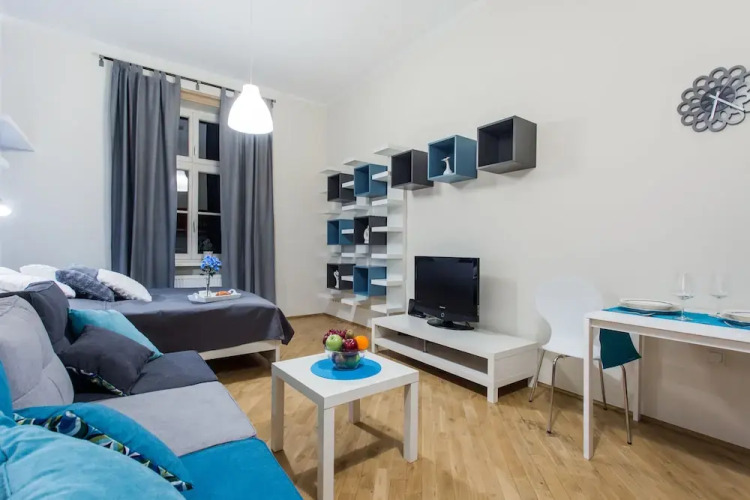 All In Apartments Hotel Overview