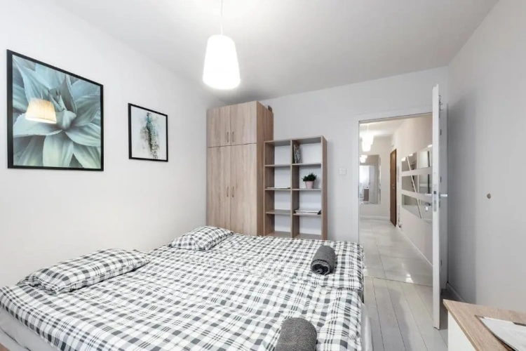 Standard Twin room with balcony