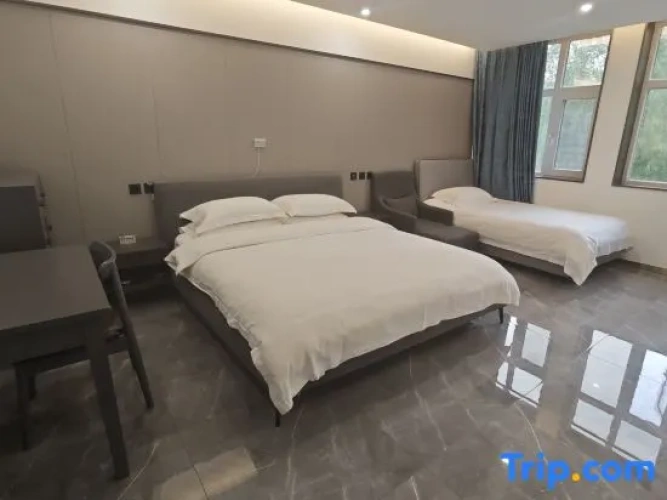 1 Bedroom Family Villa