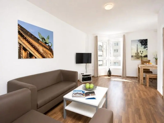 2 Bedrooms Quadruple Apartment