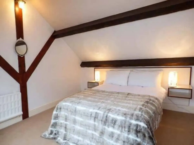 Hunting Lodge