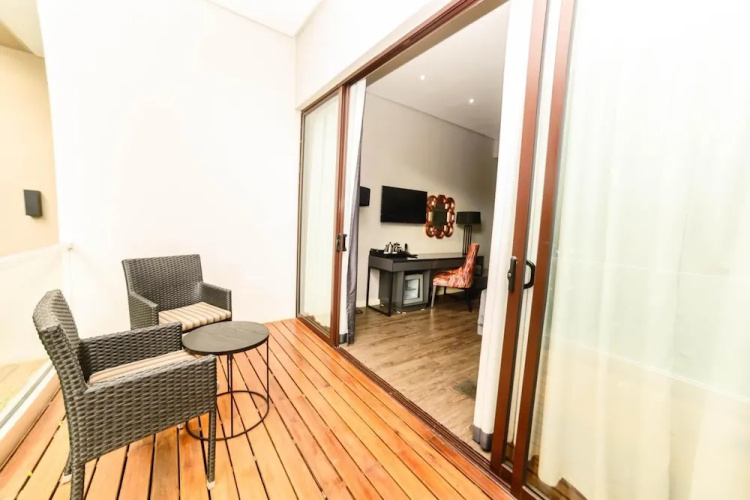Le Elementos Boutique Hotel