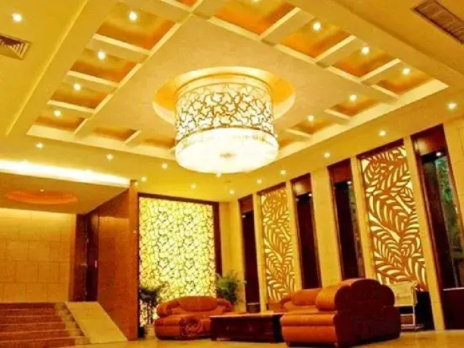 Cenxi Hotel