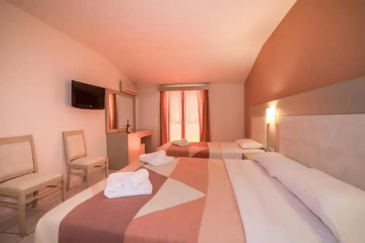 Standard room with balcony