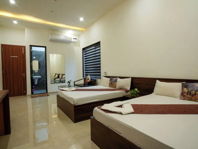 Hotel Omkar