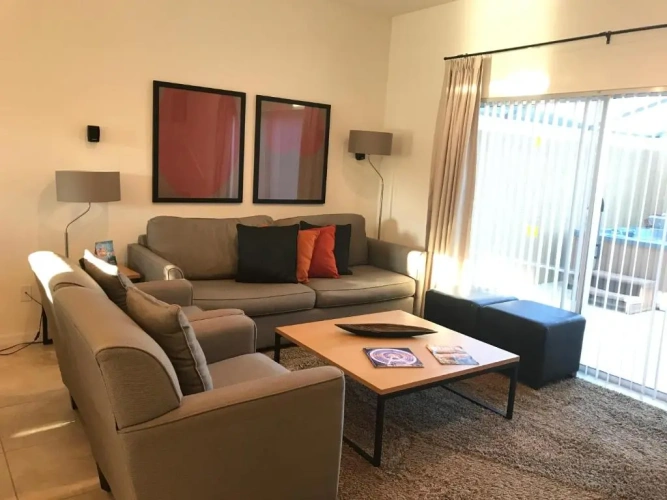 2 Bedrooms Cottage