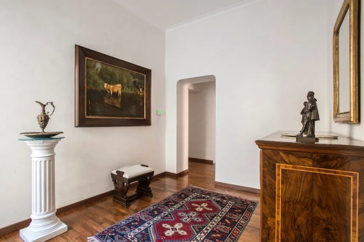 Ludovisi Apartment Splendor