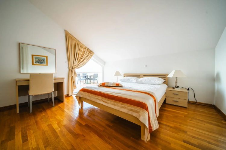 Pervanovo Apartments