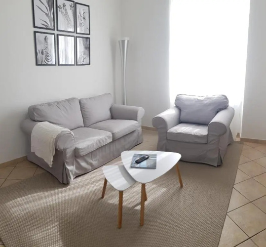 La Terrazza Apartment,a 50 mt dal mare