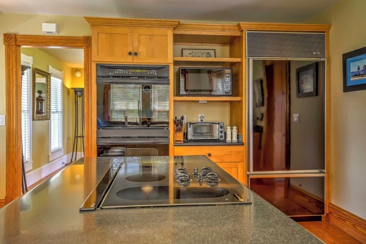 3 Bedrooms Cottage