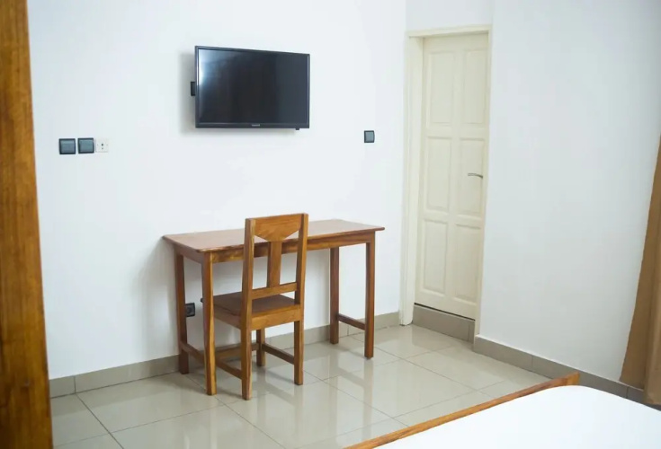 Azuria Hotel