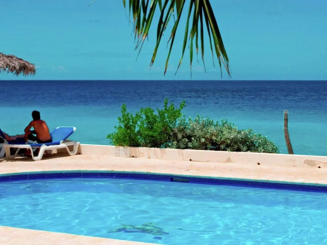 Lovely Apartment in Kralendijk With Swimming Pool