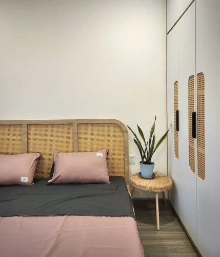 2 Bedrooms Business Apartment with balcony