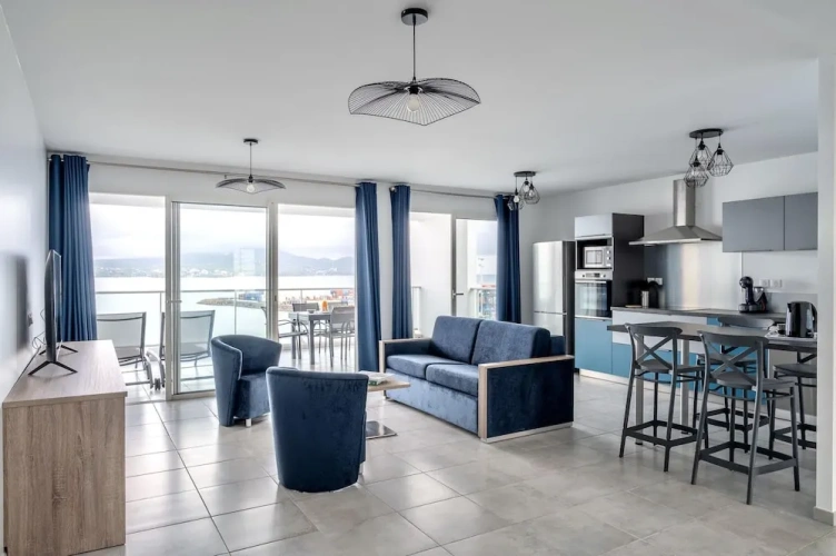 2 Bedrooms Family Apartment