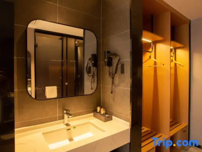 Pinrui Hotel (Tonghua Wanda Plaza)