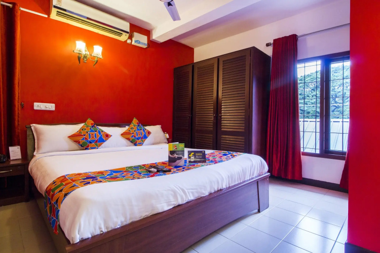 FabHotel Samrat Residency