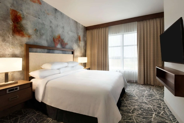 2-room Hearing Accessible Double Suite