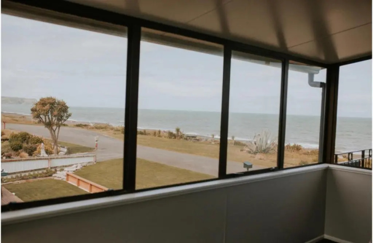Apartment 278