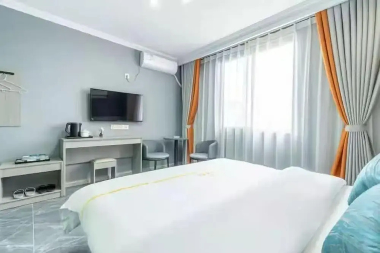 Panda House Hotel