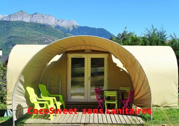 2 Bedrooms Bungalow