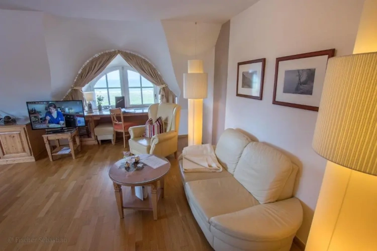 Deluxe Junior Suite