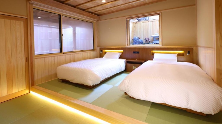 Deluxe Japanese-Style room