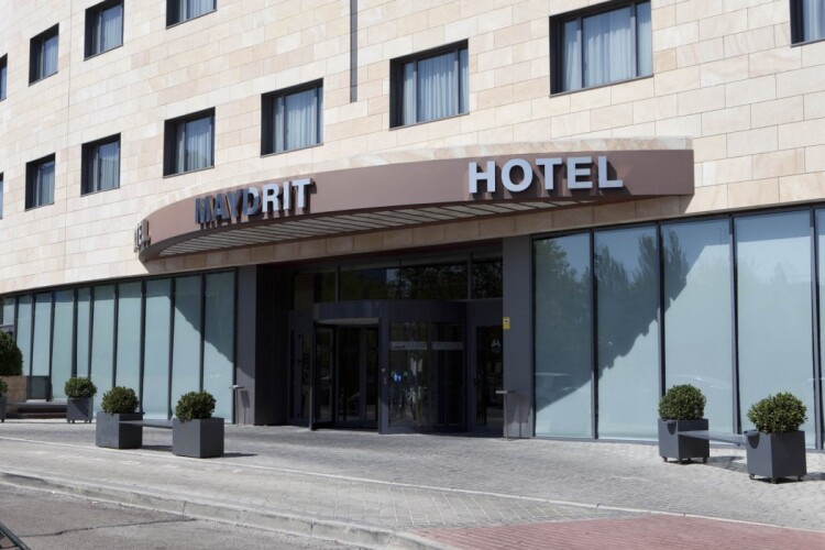 Hotel Maydrit Airport