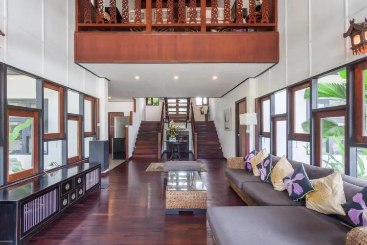 3 Bedrooms Villa beachfront