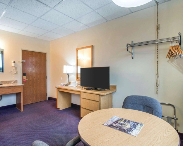 Econo Lodge Manchester
