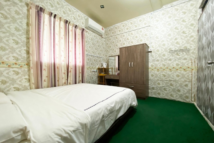 1 Bedroom Standard Quadruple room