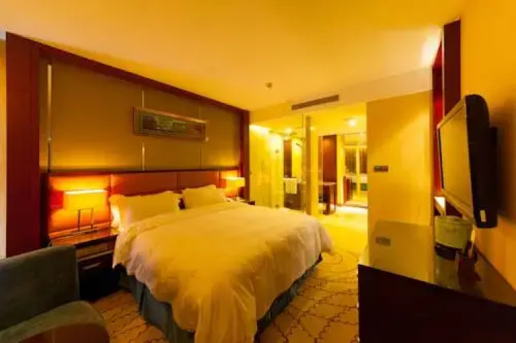 Riz-Carlsen Hotel Dandong