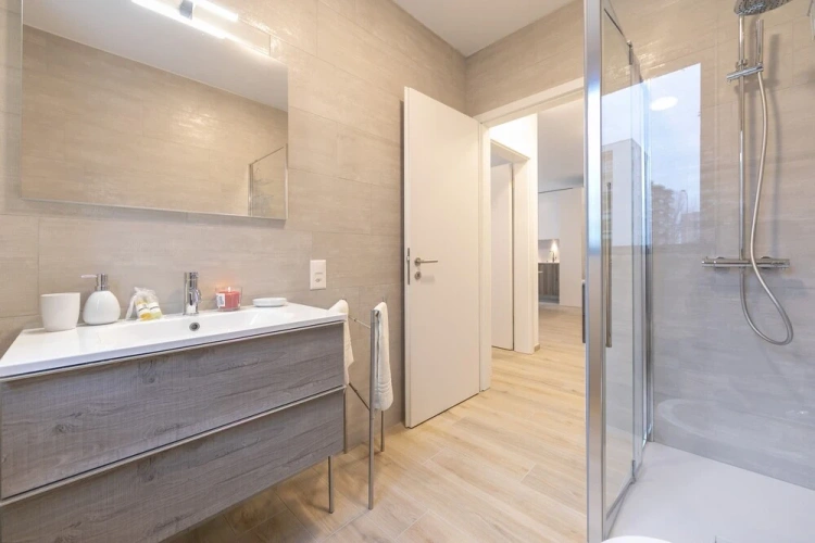 1 Bedroom Family Apartment