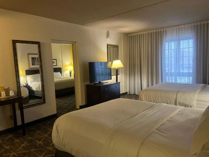 Holiday Inn Hotel & Suites Springfield - I-44 by IHG