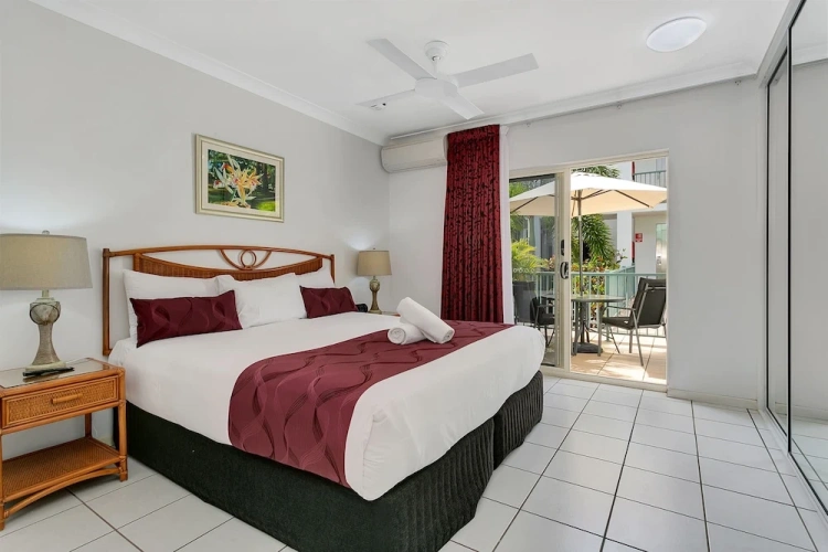 1 Bedroom Standard Apartment with balcony and with view