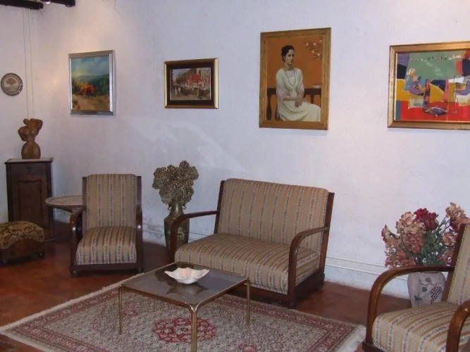 3 Bedrooms Villa