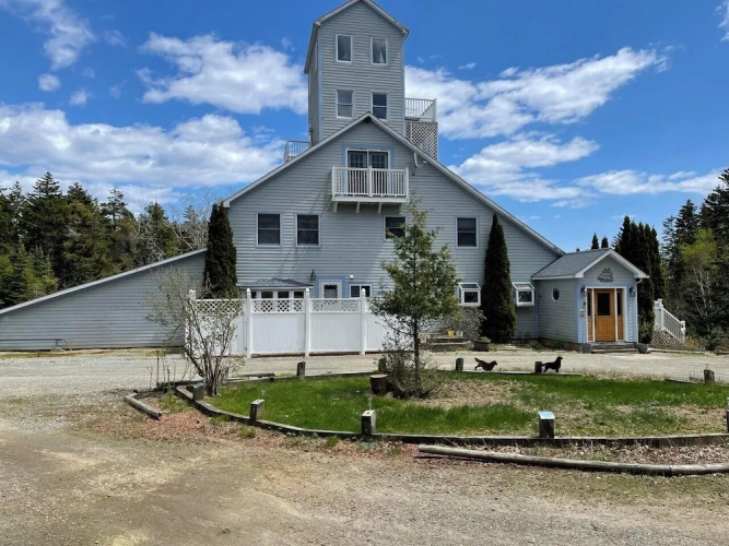Christmas Cove Inn