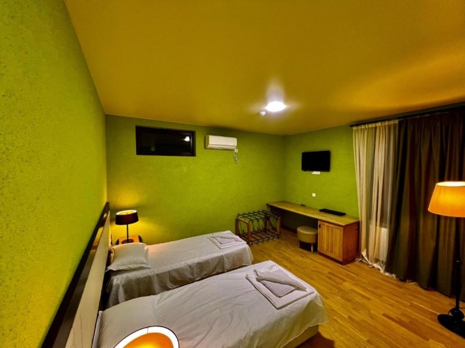 Economy Twin room