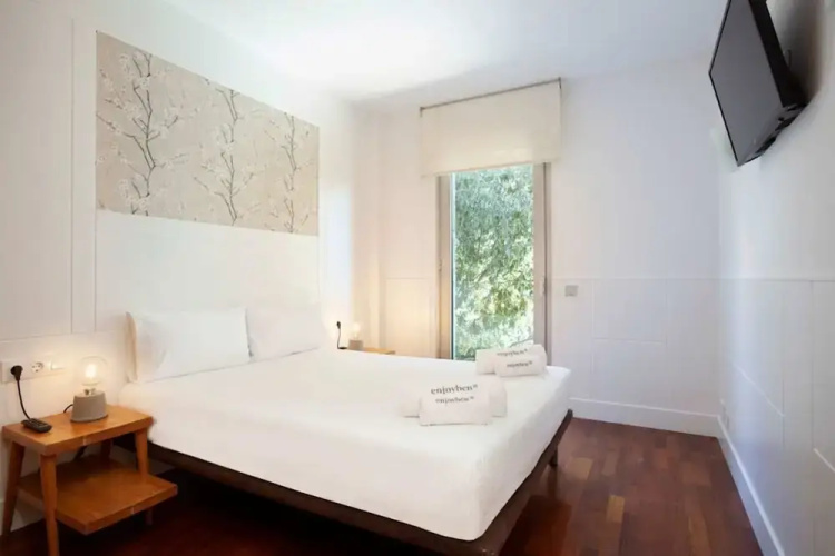 Enjoybcn Paris Apartment