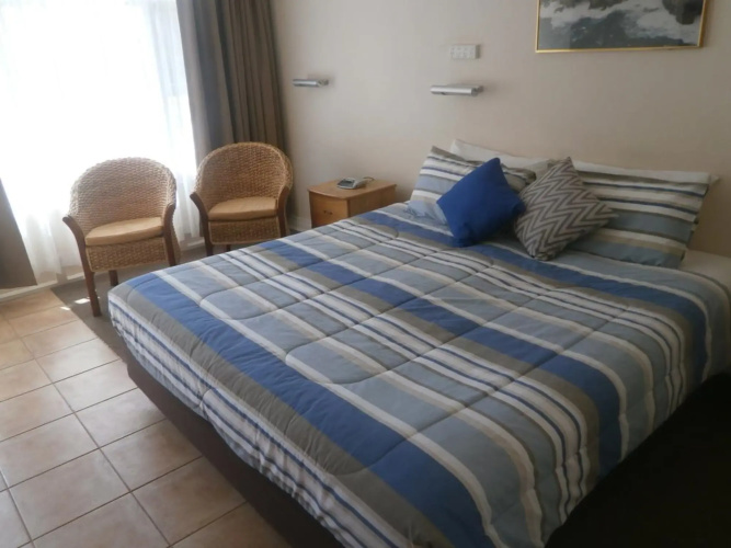 Emu Point Motel