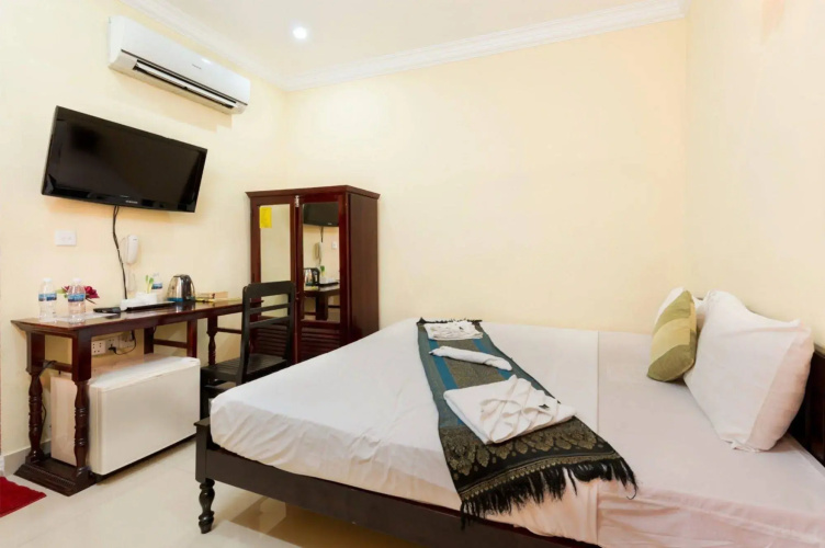 4 Rivers Hotel