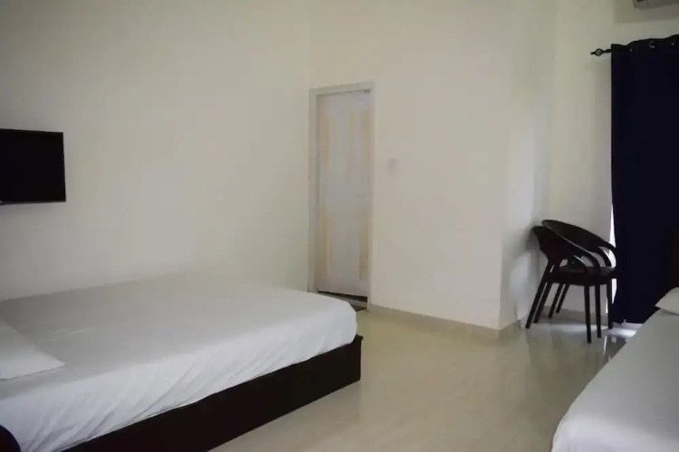 Trinco Star Hotel