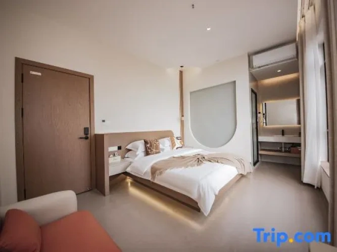 Standard Double room with view
