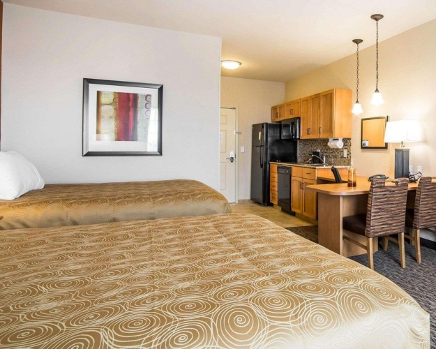 Quadruple Suite