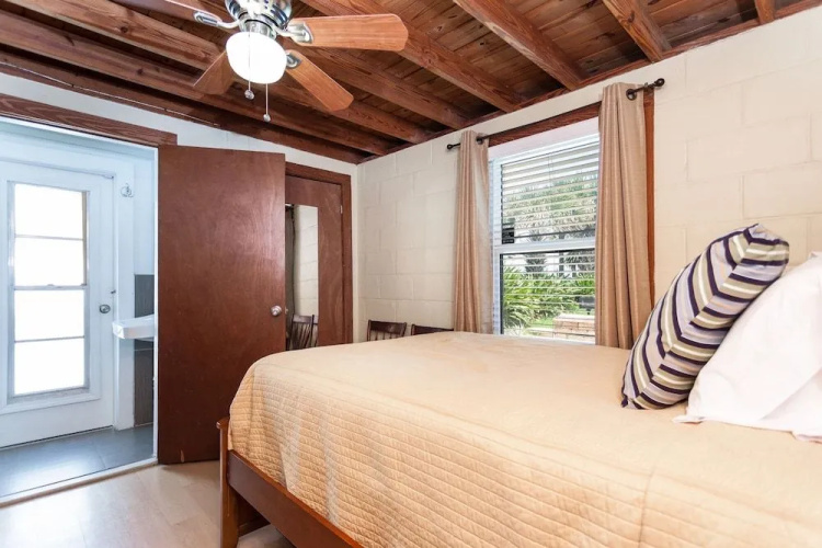 Seashell by Distinctive Beach Rentals