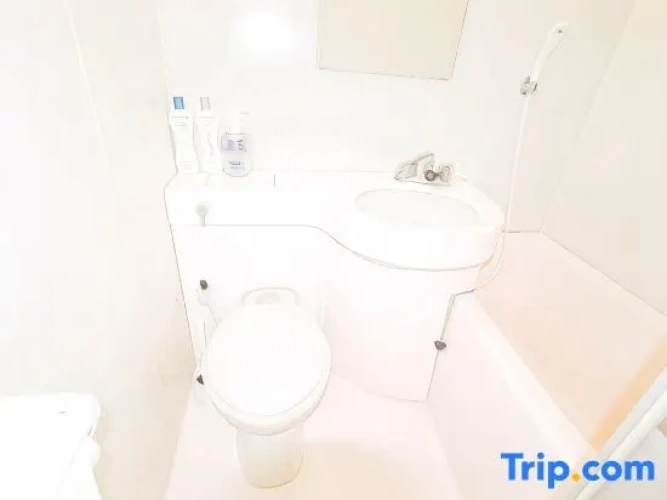 Central Ikebukuro | 9 min walk from Ikebukuro Station | High-speed unlimited Wi-Fi
