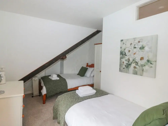 Honeysuckle Cottage