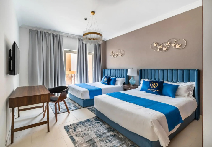 Bright 1bd 110m2 in Palm. Pool, Gym, Beach,Parking