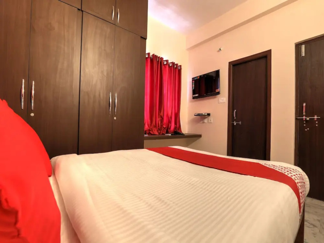 OYO 15168 Sucasa Homes
